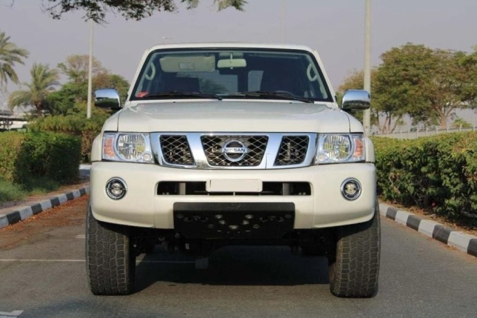 nissan-patrol-safari-nissan-patrol-y61-48l-petrol-4wd-grx-auto-big-0