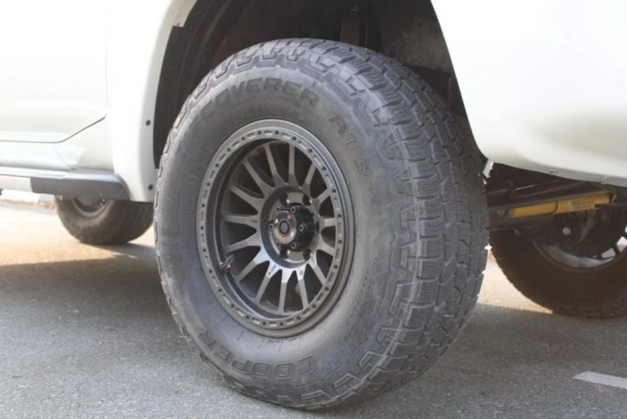 nissan-patrol-safari-nissan-patrol-y61-48l-petrol-4wd-grx-auto-big-12