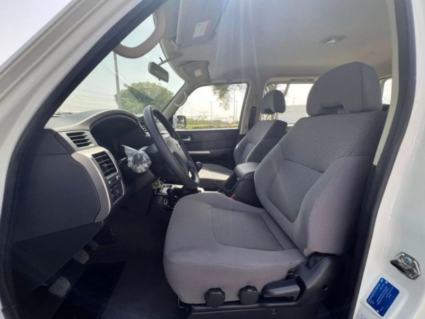 nissan-patrol-safari-gl-48l-mt-big-5