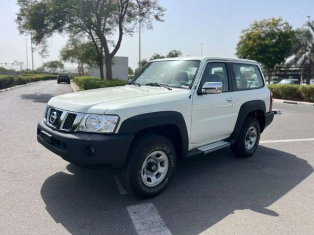 nissan-patrol-safari-gl-48l-mt-big-6