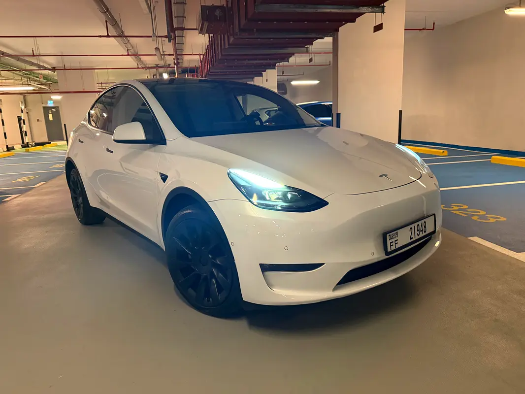 Tesla Model Y Long Range