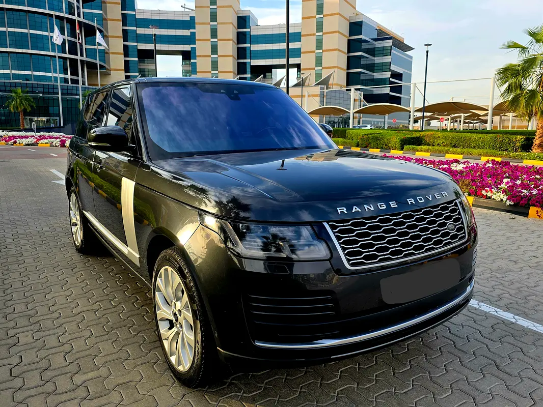 RANGE ROVER VOGUE SUPERCHARGED 2019, GCC, ORIGINAL PAINT, NEW CONDITION